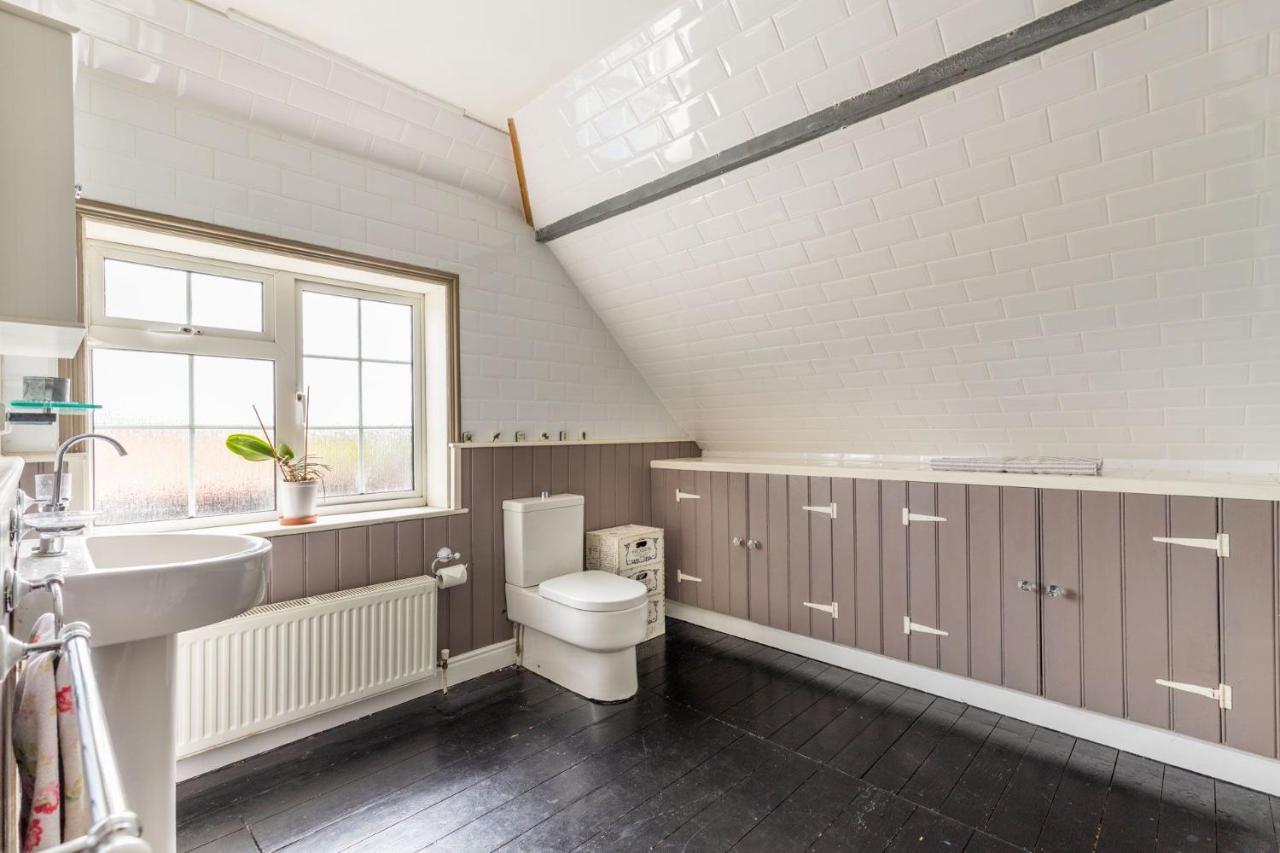 Host & Stay - Church Lane Cottage Filby Exteriör bild